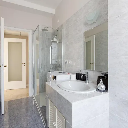 דירה Guesthost - Naba Elegant & Spacious With 3 Balconies מילאנו